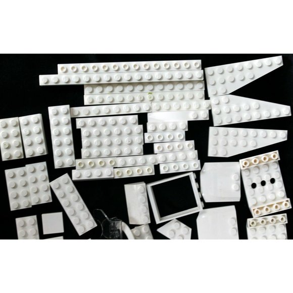 100+ Pieces White Lego Assorted Bricks Specialty Parts Building Shades Clear - Picture 2 of 12